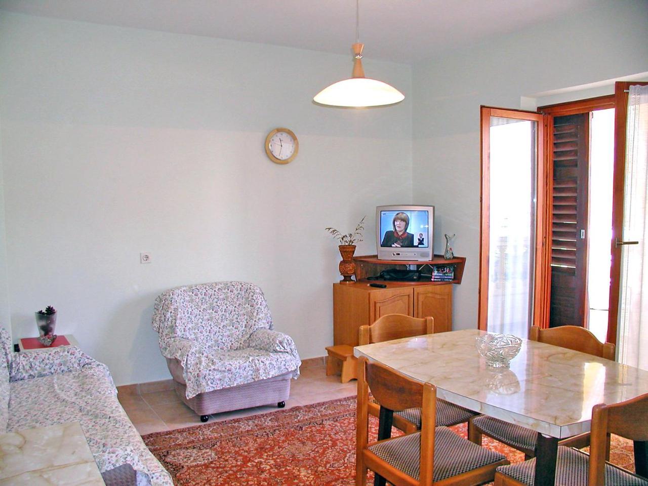Apartment Maras-1 By Interhome Diklo Extérieur photo